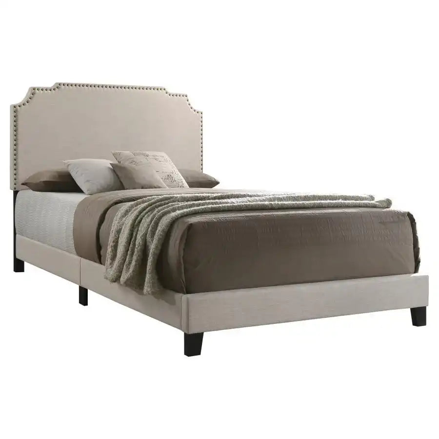 Tamarac - Upholstered Panel Bed, Full, Beige