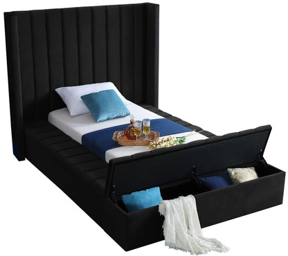Kiki - Bed, King, Black