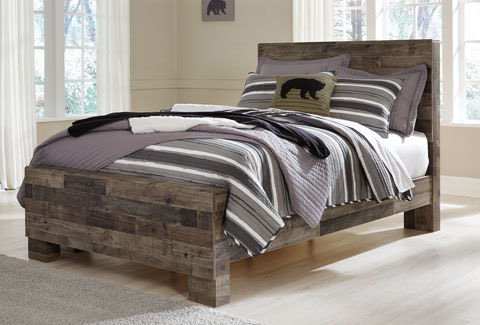 Derekson - Panel Bed, King, Dark Gray