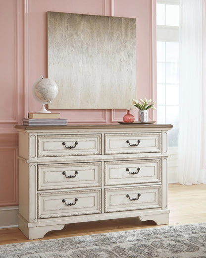 Realyn - Dresser, Mirror, White