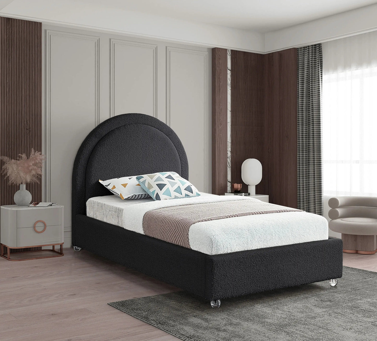 Milo - Bed, King, Black