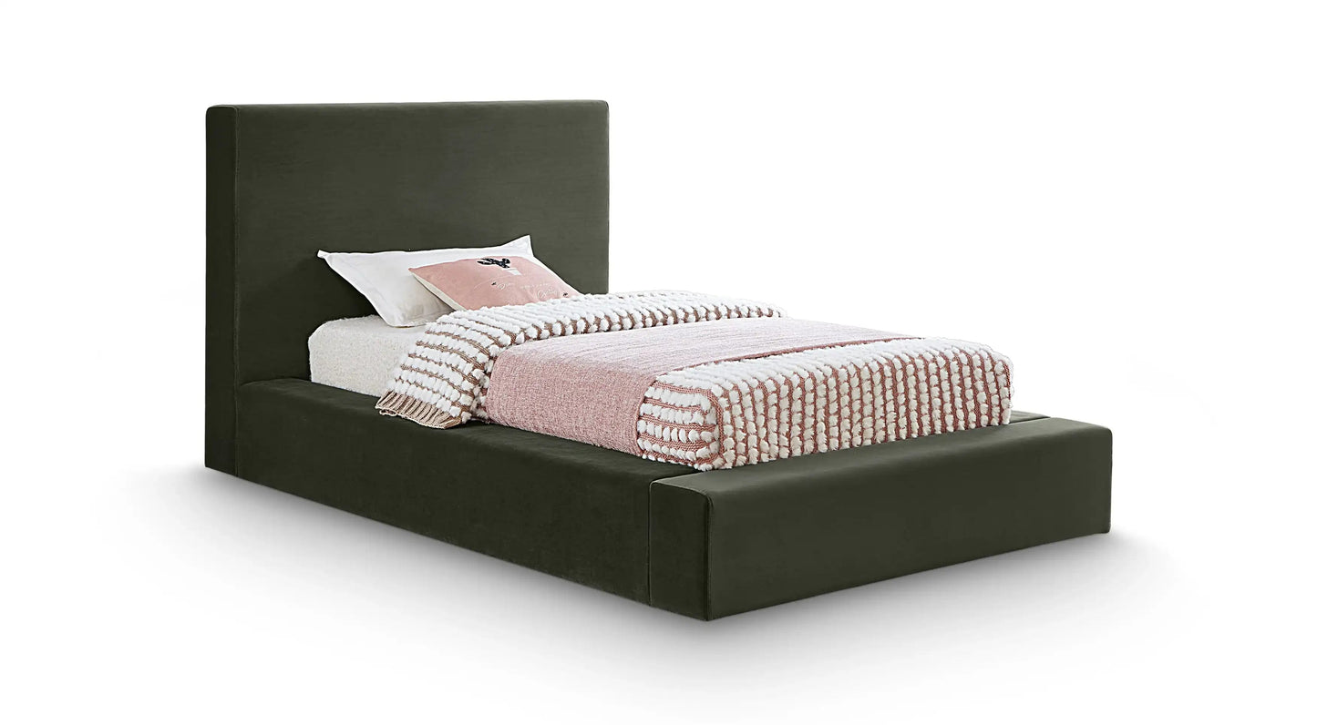 Dorian - Bed, Full, Light Brown
