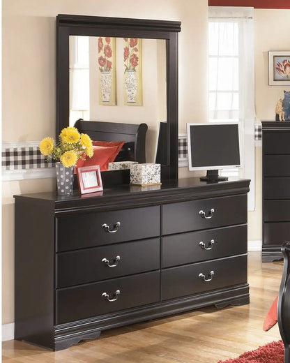 Huey Vineyard - Youth Bedroom Set, Black