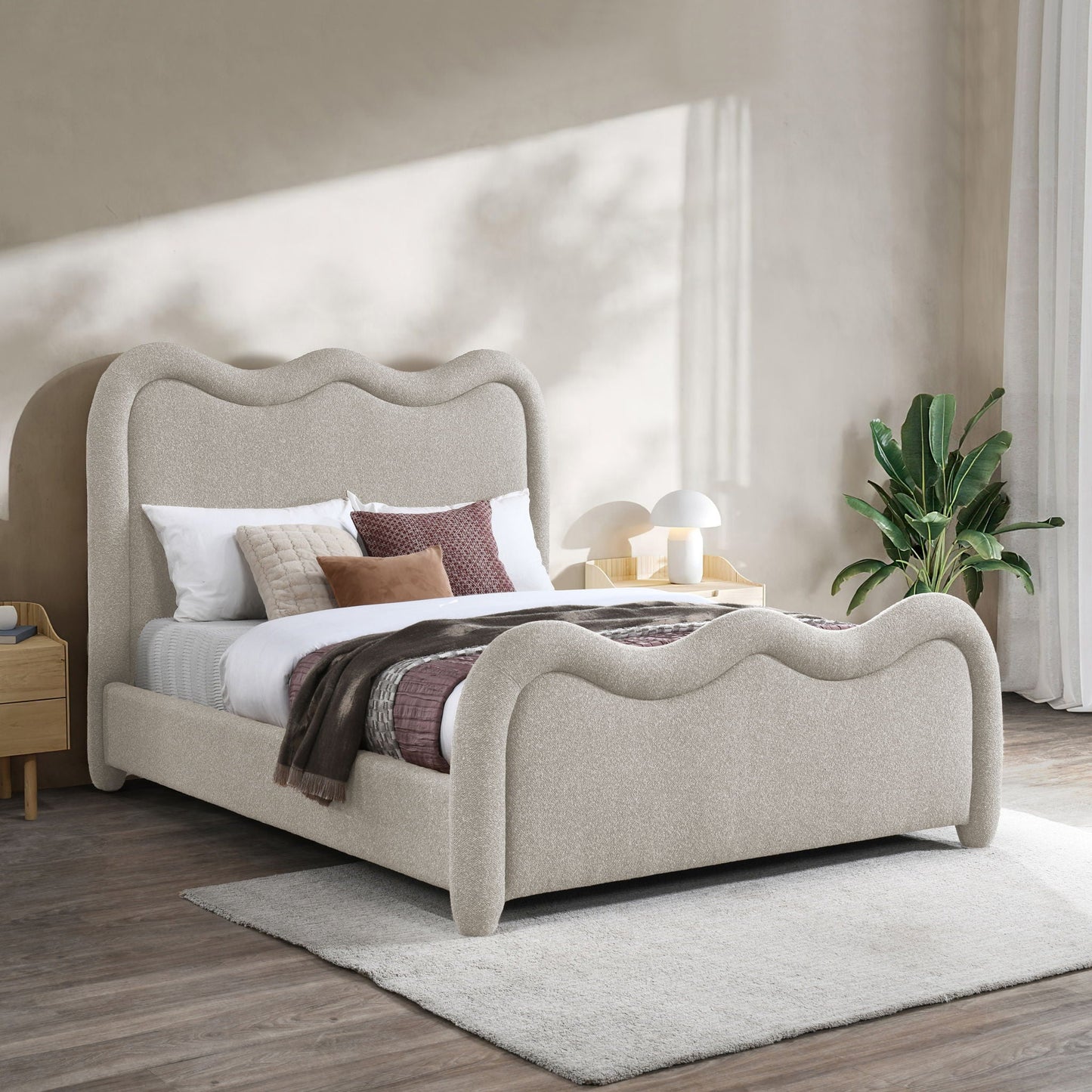 Gavin - Bed, Full, Beige