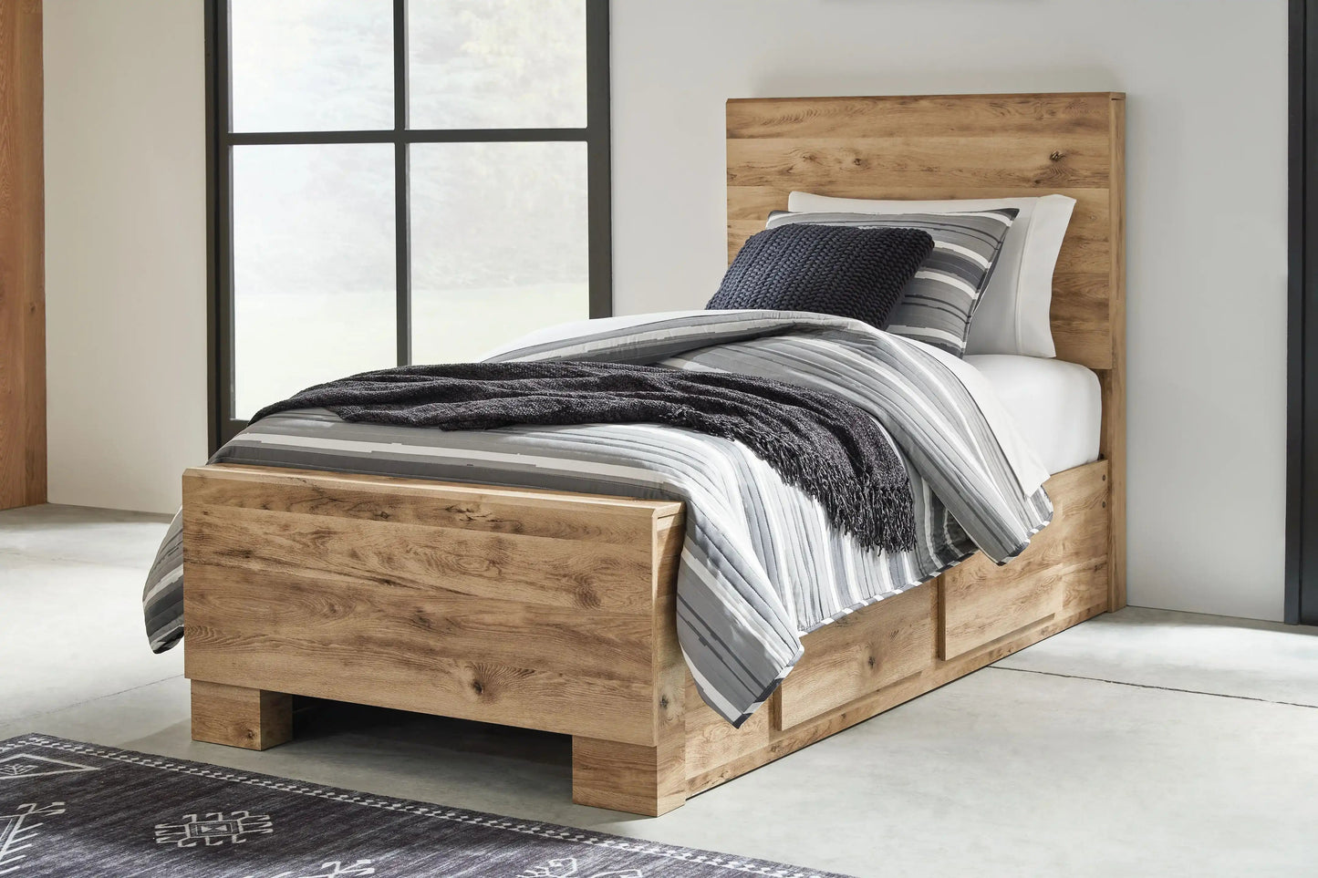 Hyanna - Storage Bed, Full, Beige