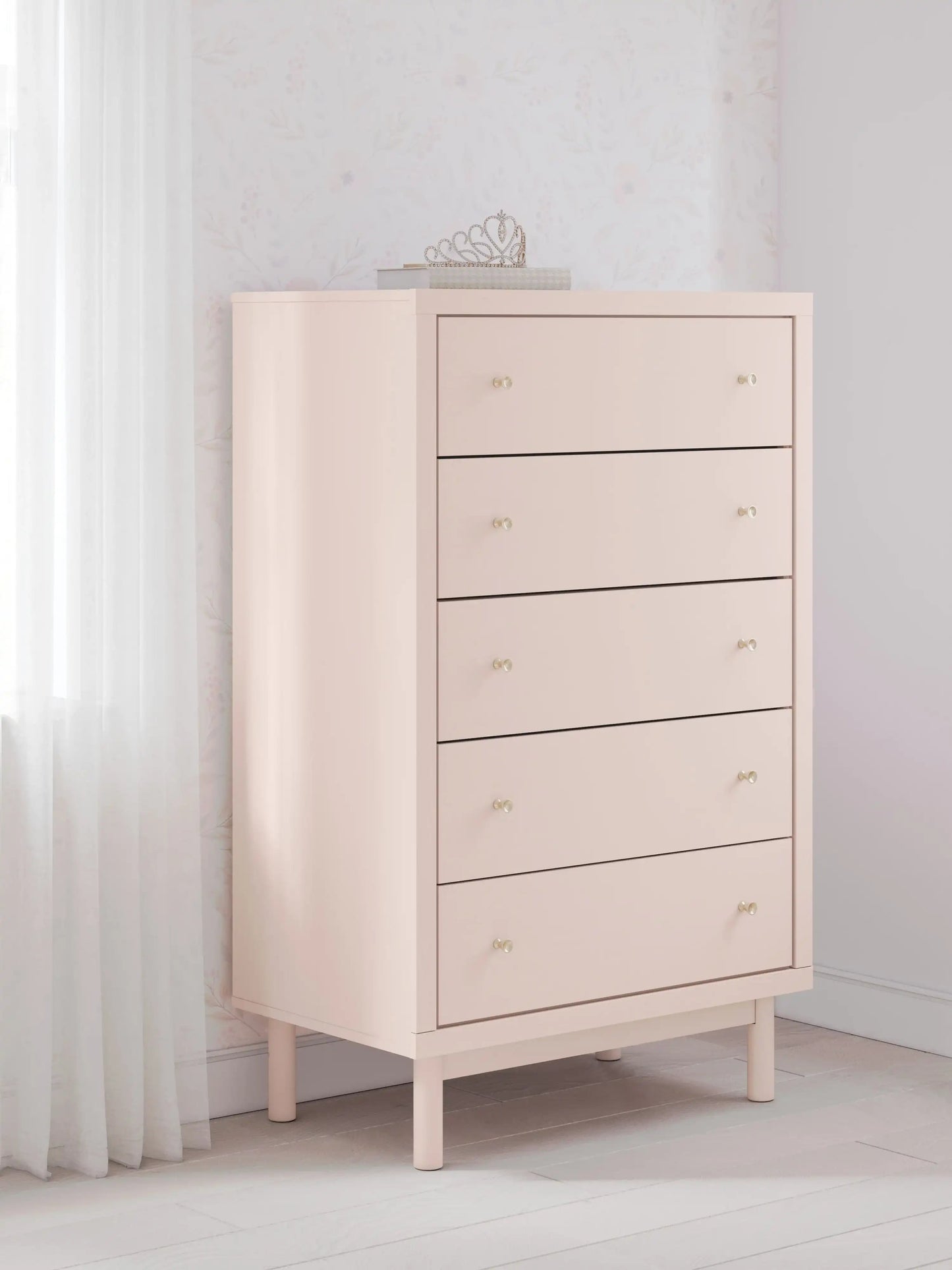 Wistenpine - Five Drawer Chest - Blush