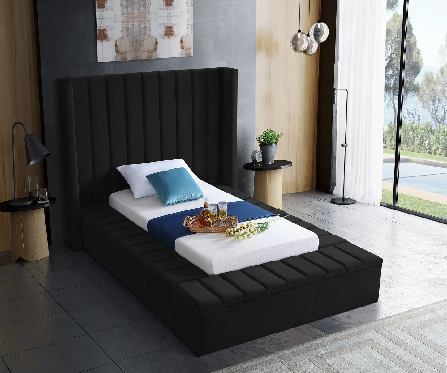 Kiki - Bed, King, Black
