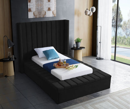 Kiki - Bed, King, Black