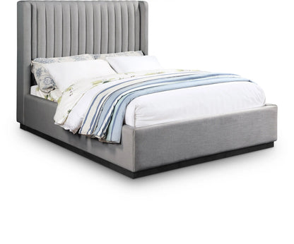 Logan - Bed, Full, Beige