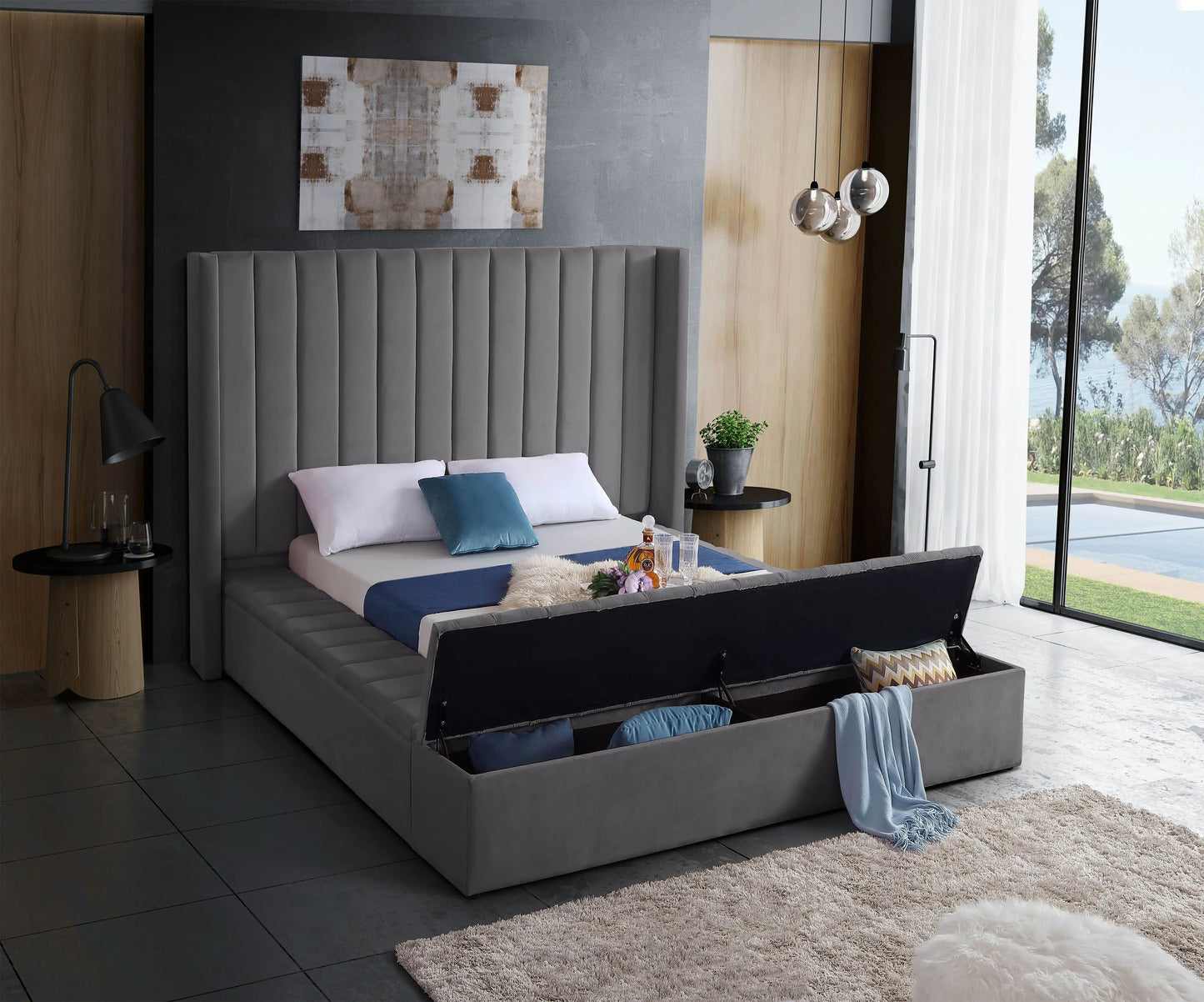 Kiki - Bed, King, Black