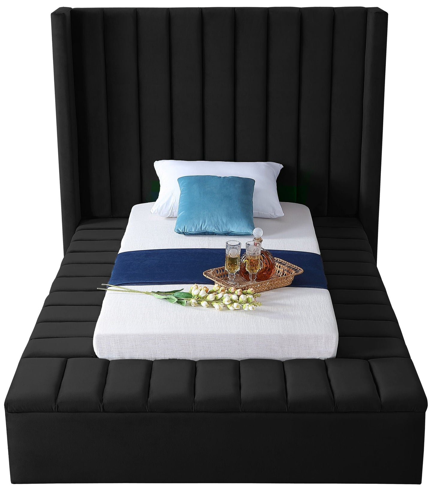 Kiki - Bed, King, Black