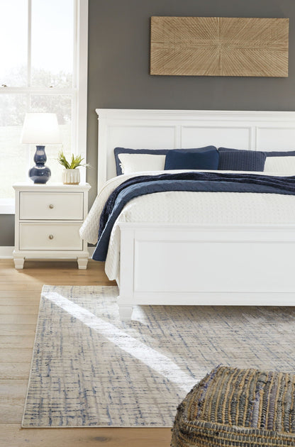 Fortman - Panel Bed, Full, White