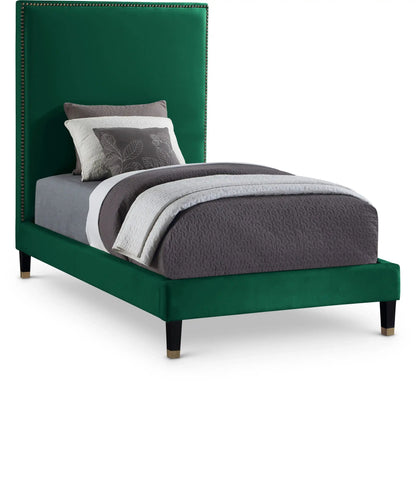 Harlie - Bed, Queen, Green