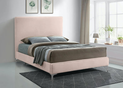 Geri - Bed, Full, Beige