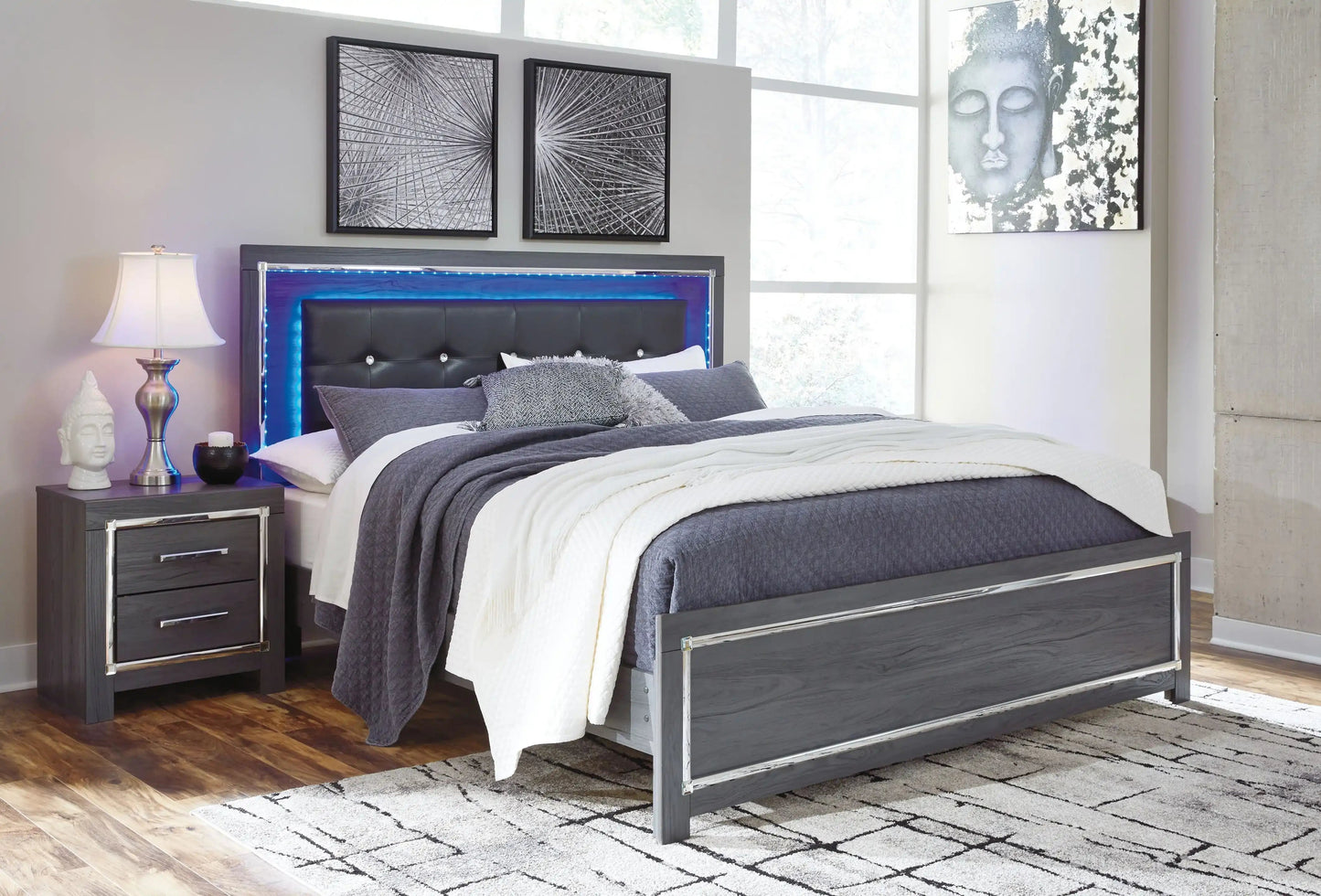 Lodanna - Panel Bed, Queen, Gray